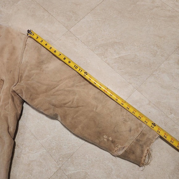 VTG Carhartt Mens FADED DISTRESSED USA Made Quilted Canvas Barn Work Jacket - Picture 8 of 12